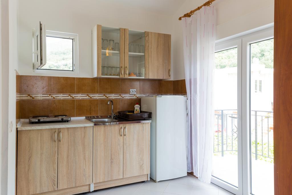 Apartments Sofia Сутоморе Екстер'єр фото