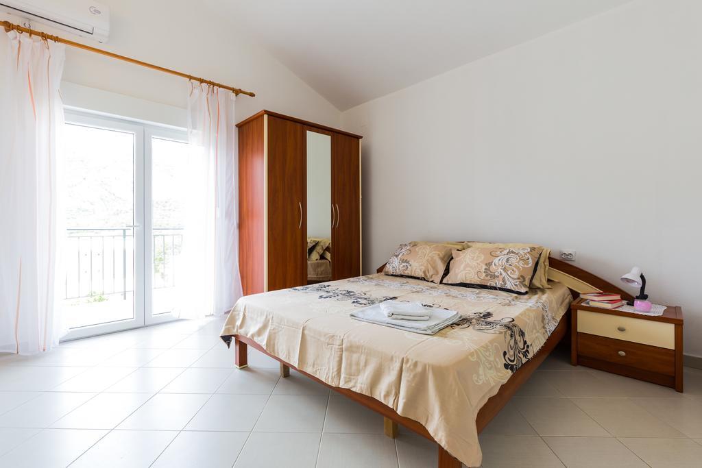 Apartments Sofia Сутоморе Екстер'єр фото